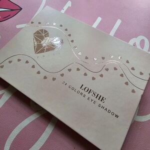 Prism 24-Color Eyeshadow Palette